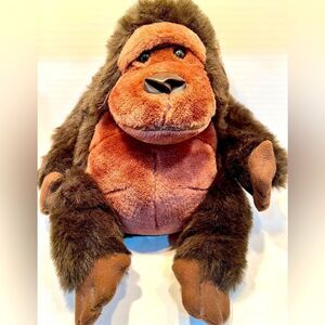 VINTAGE 1990 RINGLING BROS. BARNUM & BAILEY CIRCUS PLUSH SITTING GORILLA NWT